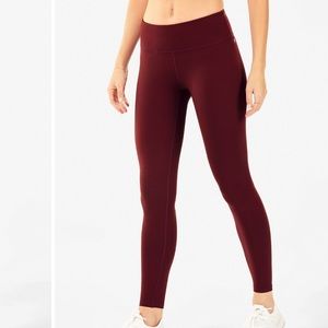 Fabletics mid rise Powerhold leggings